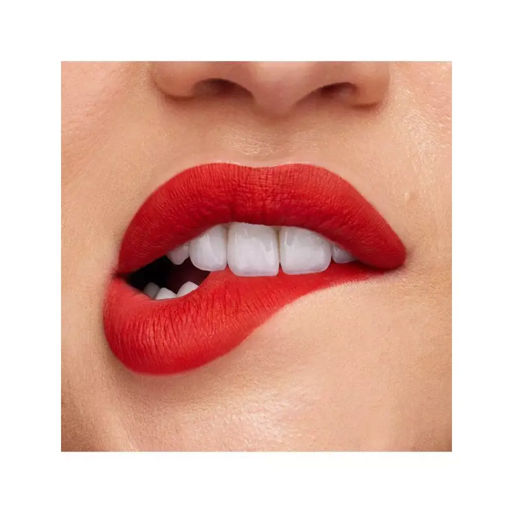 رژلب مایع مات هدی بیوتی Huda Beauty 2