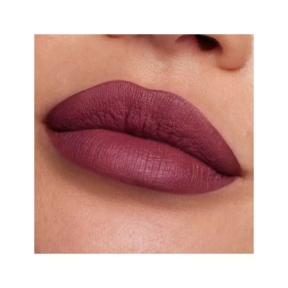 رژلب مایع مات هدی بیوتی Huda Beauty 4